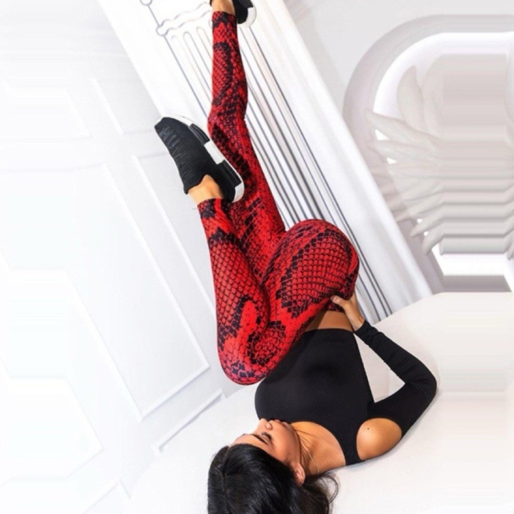 뱀피 무늬 레깅스 피치힙 심리스 뱃살 보정 바지 바디  - Pilates Yoga Legging 리뷰 및 가격